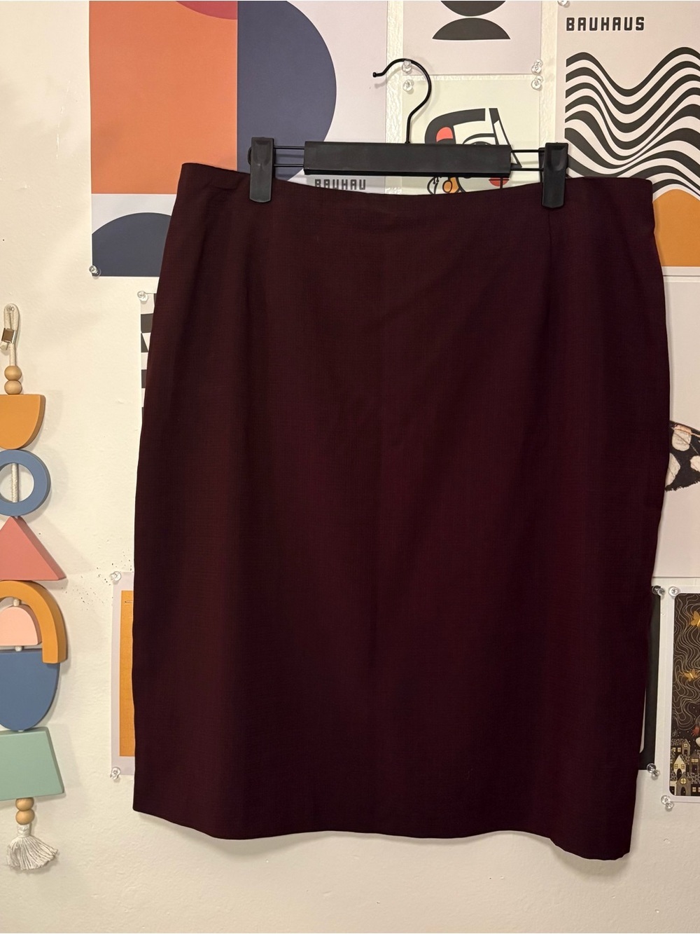 Vintage NYC New York Clothing Co. Burgundy Pencil Skirt